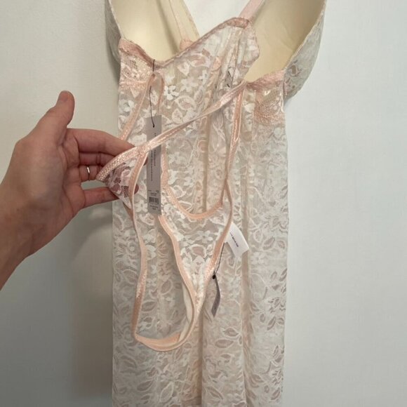 NEW NWT LILAC + LONDON Stretch Lace Chemise Thong Panty Lingerie Set White Pink - Picture 14 of 16